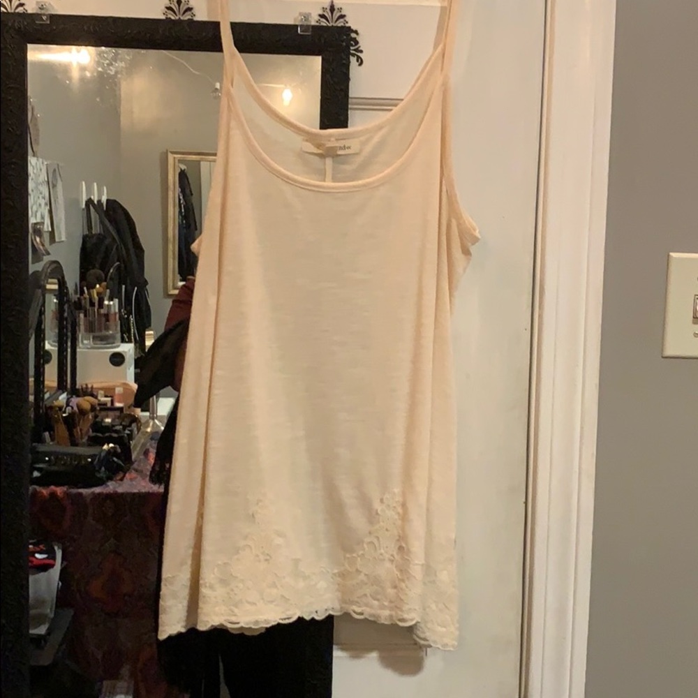 Tank top shirt